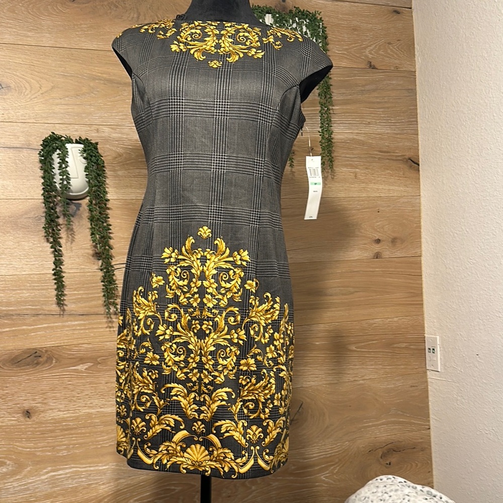 London Style Gray Embellished Sheath Dress Mock Neck Cap Sleeve